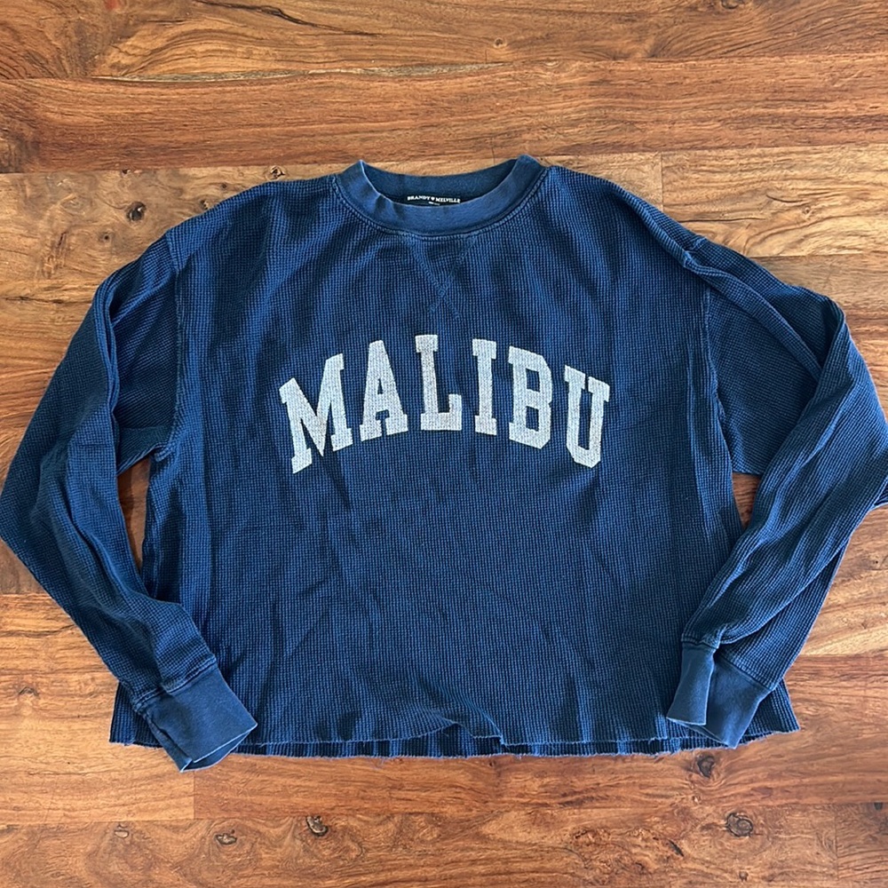 Brandy Melville Malibu long sleeved top